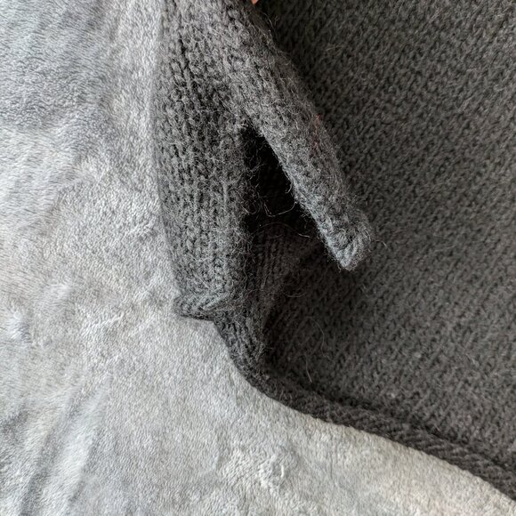 NEVER WORN - Wilfred "silk and cashmere" black turtleneck sweater dress … - Picture 7 of 15